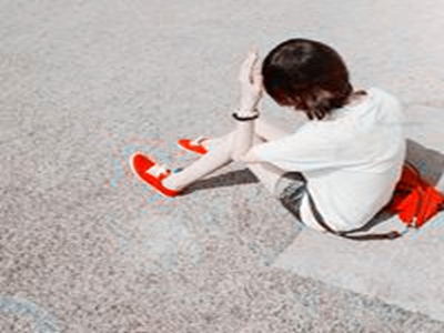 男同被猛男房东cao到哭Gay,租客遭房东暴力侵犯，性取向歧视引关注-3